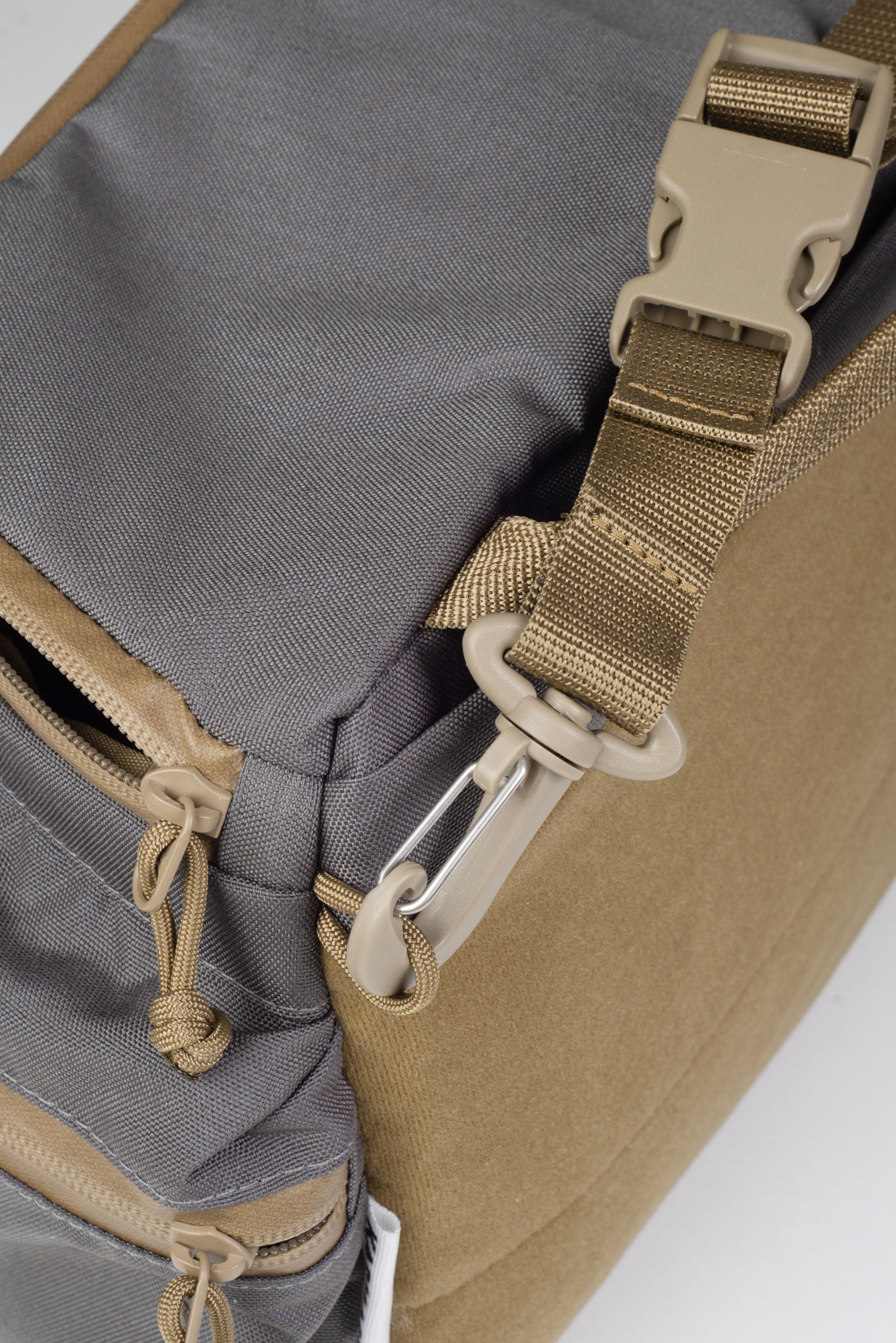 Karmash DP-4AP Camera Bag | Cordura 500D | Fits DSLR or Mirrorless + Lenses & Flash | Waterproof Zippers