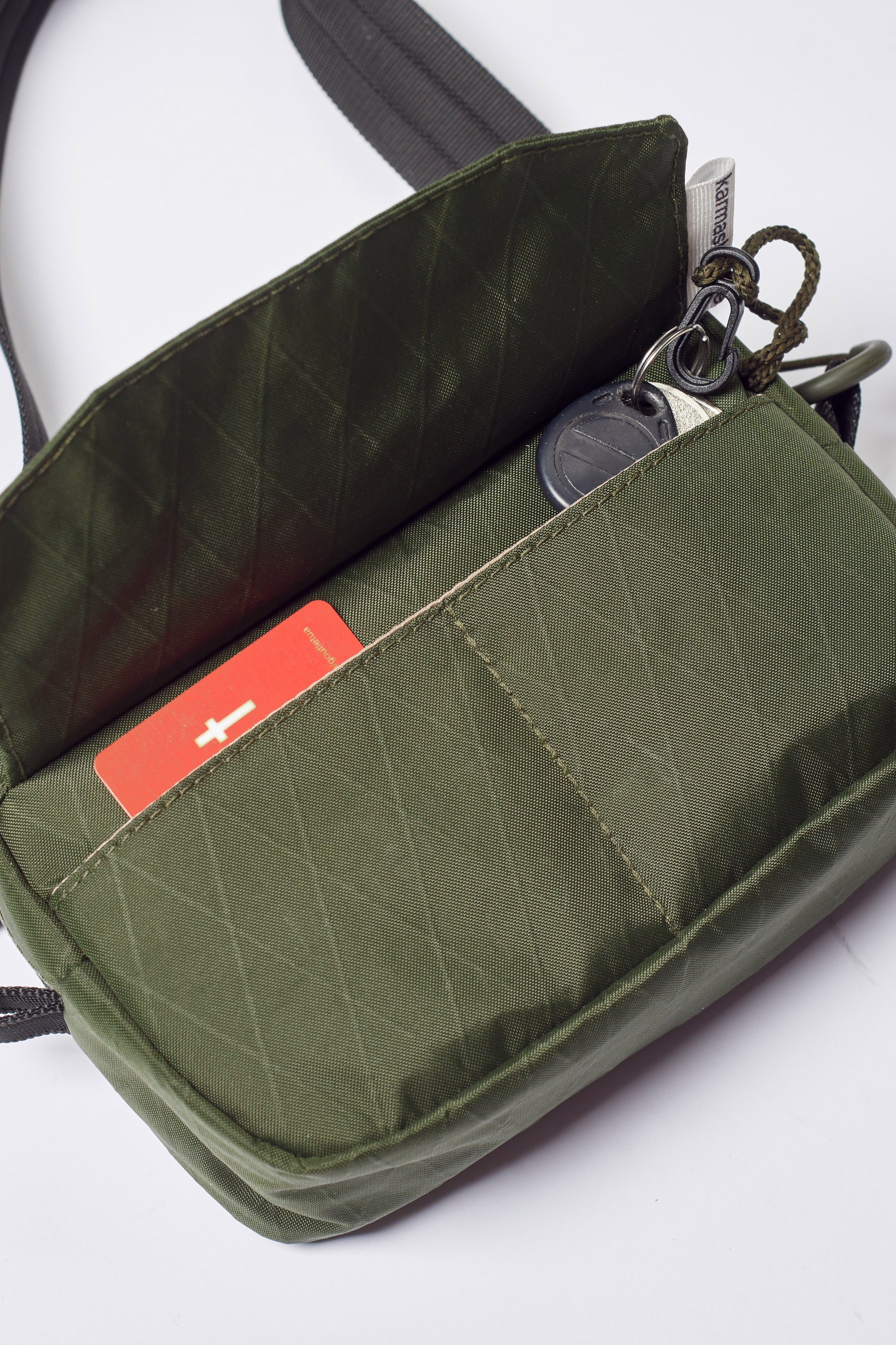 Karmash city mini bag. Handmade Waist Bag – Durable and Waterproof Ecopak Сrossbody Pack. Size: 18x12x5 cm.