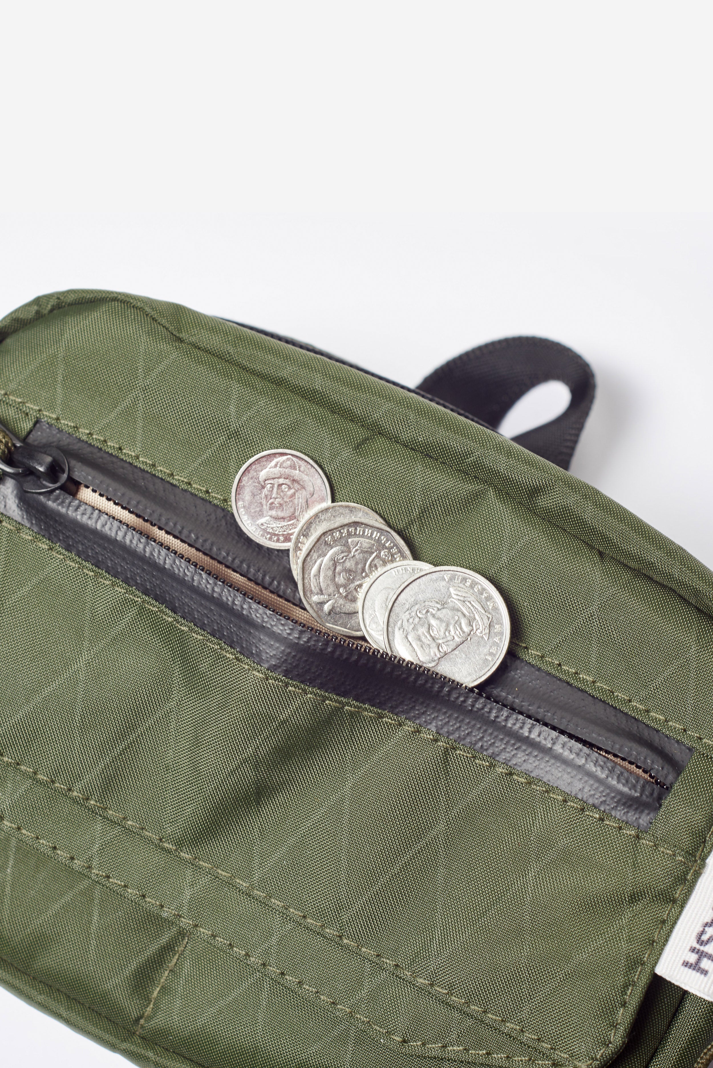 Karmash city mini bag. Handmade Waist Bag – Durable and Waterproof Ecopak Сrossbody Pack. Size: 18x12x5 cm.